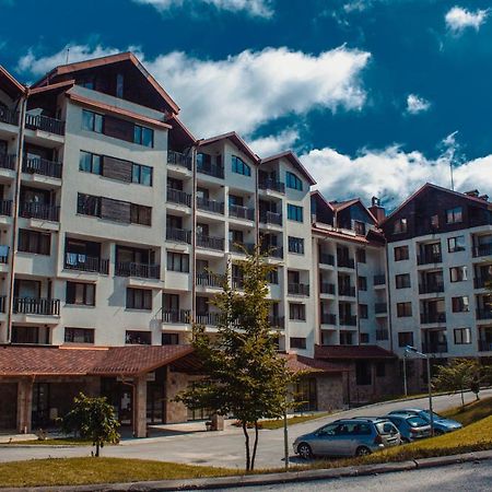 Borovets Gardens Aparthotel Rental Екстер'єр фото